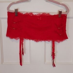 Cacique Red Lace Garter Belt Seriously Sexy 14 / 16 NWOT